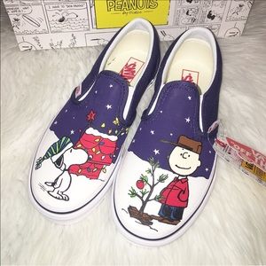 Charlie brown Christmas slip on vans